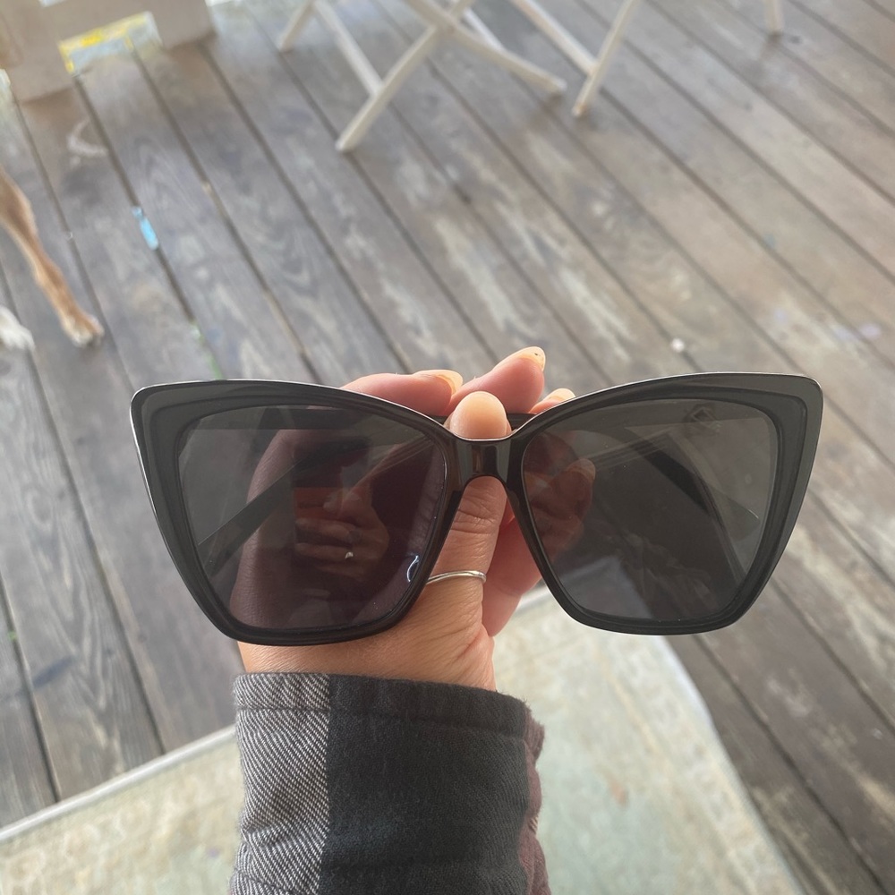 Diff women’s sunglasses